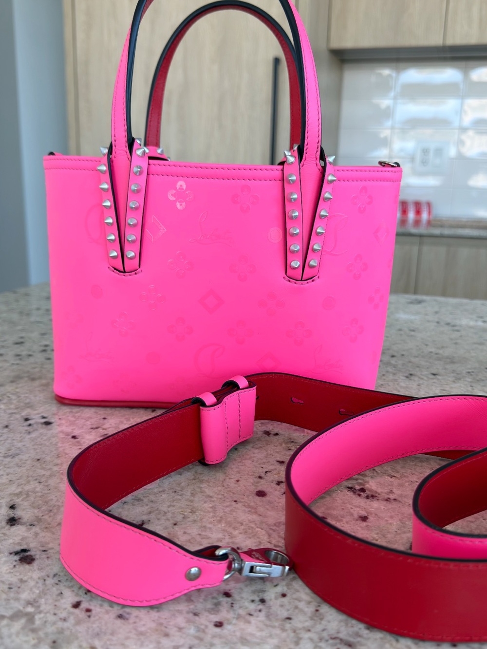 Originally $1550 🔥Christian Louboutin Cabata Pink Shoulder Bag Purse Tote - Picture 2 of 9